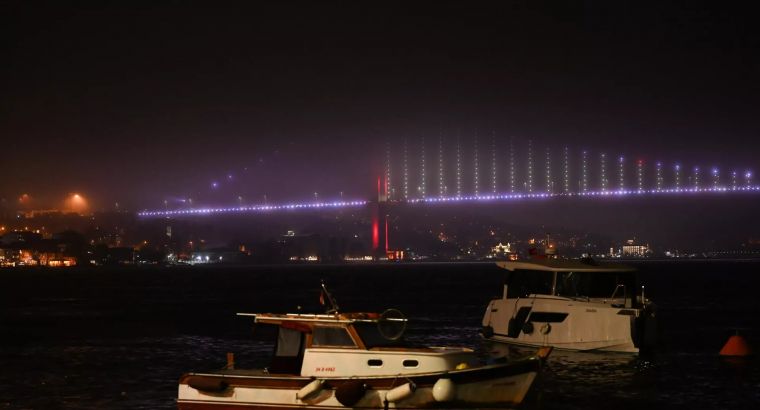 Власти Стамбула предупредили: в понедельник в обед начнётся сильный ветер