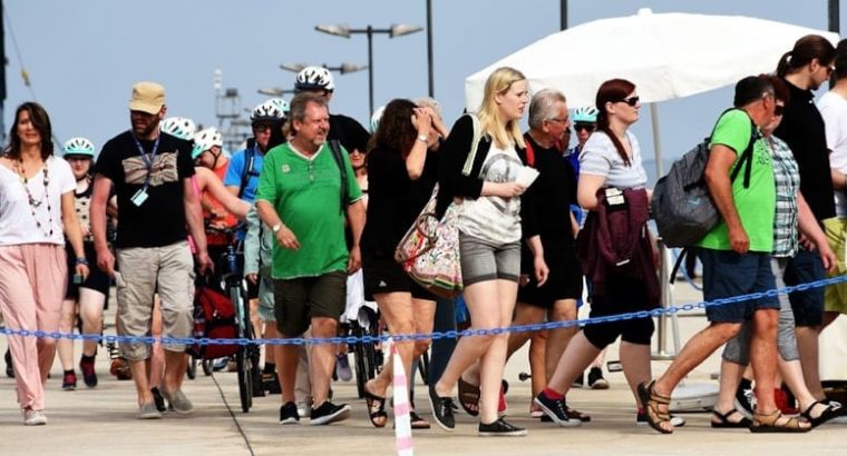 В Бодрум прибыл первый круизный лайнер сезона