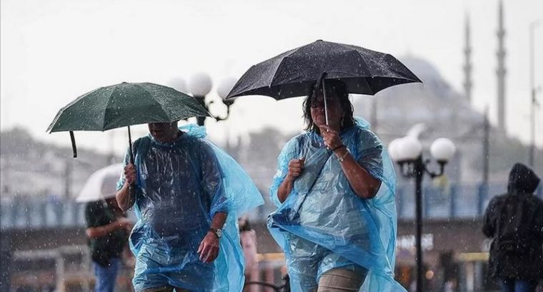 В 78 провинциях Турции ожидаются сильные дожди, в том числе в Стамбуле