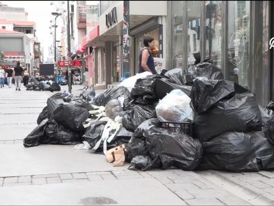 🗑 В Измире бастуют коммунальщики: город утопает в мусоре