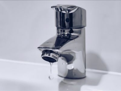 В трёх районах Стамбула отключат воду на 12 часов