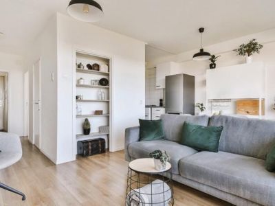 Студии снова разрешили: аренда станет доступнее?