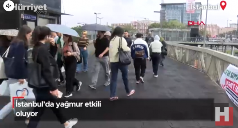 Метеорологи предупредили: сильный ветер и ливни накроют Турцию