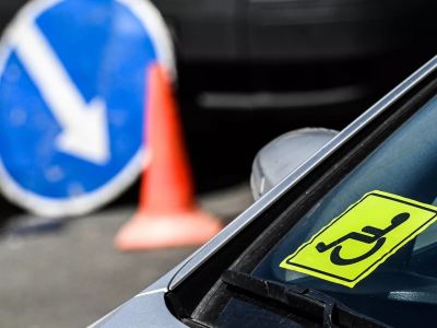В Турции отменили правило о 10-летнем ожидании для льготных автомобилей инвалидов
