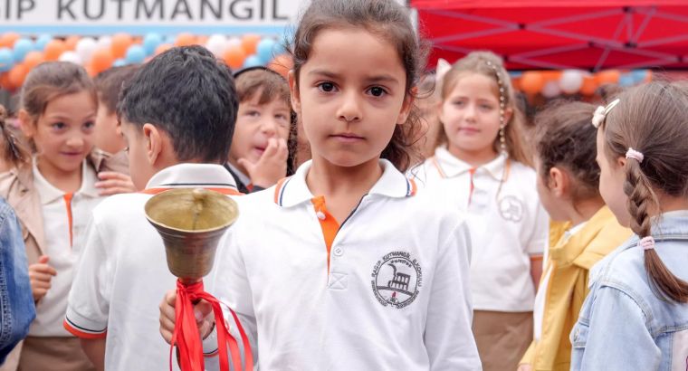 MEB: Школы в Стамбуле признаны устойчивыми к землетрясениям