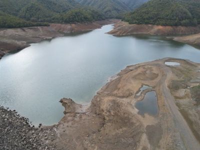 В городе Ялова вводят ночные отключения воды из-за критического падения уровня в Гёкче