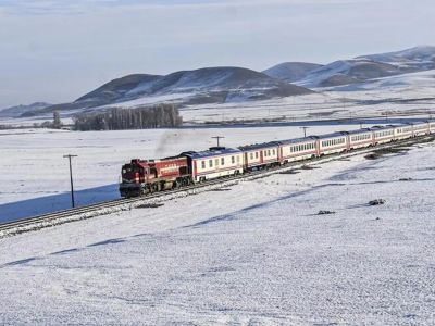 Туристический Восточный экспресс открыл зимний сезон: цены на билеты