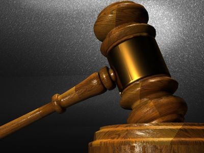 Суд решил: резкие слова бывшему супругу — не всегда преступление