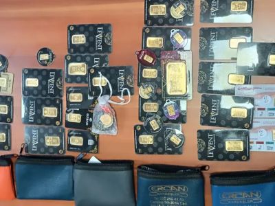 В Эскишехире найденную на улице сумку с золотом вернули владелице