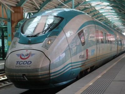 На билеты скоростных поездов в Турции повысили цены: сколько теперь стоит проезд