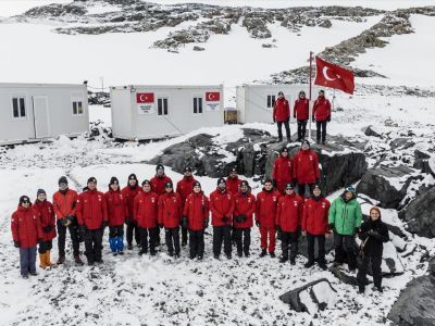 Турецкая научная экспедиция отправилась в Антарктиду