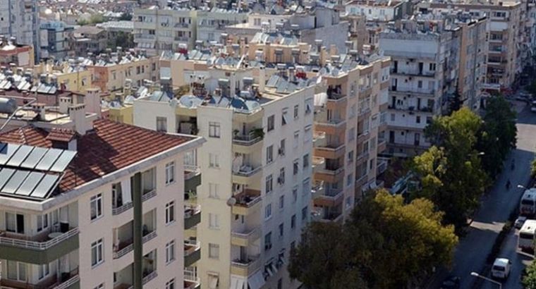 ШУМНЫЕ СОСЕДИ: КУДА ЖАЛОВАТЬСЯ И КАКОЙ ШТРАФ ГРОЗИТ В 2026 ГОДУ В ТУРЦИИ