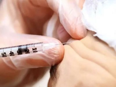 В Эрзуруме в пассажирском автобусе изъяли 1500 флаконов контрабандного ботокса. Задержаны двое иностранных граждан