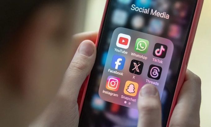 KVKK начала проверку соцсетей ради безопасности детей