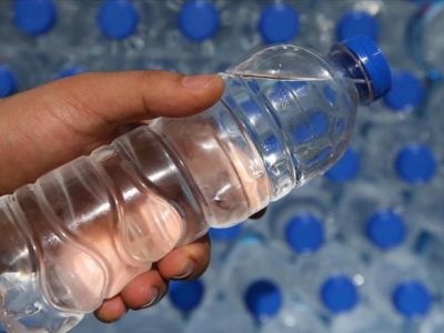В Турции оштрафовали кафе за 600 лир за три бутылки воды