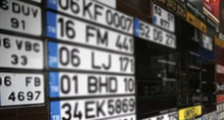 В Турции приняли новое решение по штрафам за нестандартные номерные знаки APP (Amerikan Pres Plaka)
