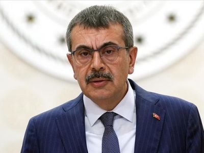 Министр образования Турции объяснил ситуацию с отменой промежуточных каникул