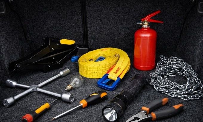 Обязательный набор в автомобиле: за отсутствие — штраф 1 246 лир