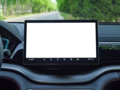Новые правила для мультимедийных экранов в автомобилях в Турции