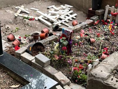 В Стамбуле установят камеры на кладбищах: наблюдение будет круглосуточным
