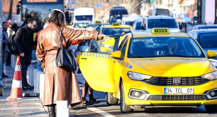 В Стамбуле меняется система такси: внедрят модель Сингапура
