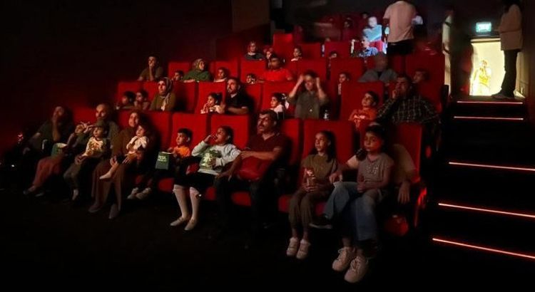 Кино на праздник — всего 120 лир!