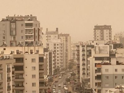 ТУРЦИЮ НАКРЫЛО ПЫЛЬЮ ИЗ АФРИКИ