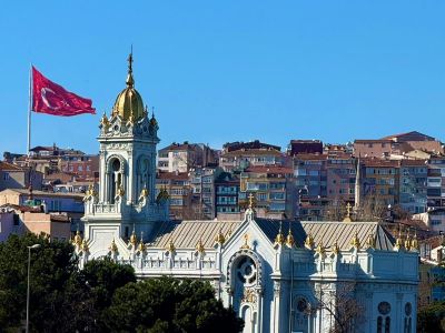 ЕДИНСТВЕННАЯ В МИРЕ СОХРАНИВШАЯСЯ ЖЕЛЕЗНАЯ ЦЕРКОВЬ НАХОДИТСЯ В ТУРЦИИ