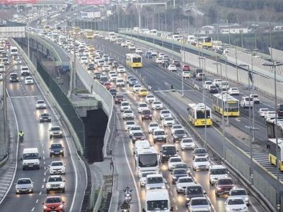 Из-за Финала Лиги Европы в Стамбуле сегодня перекрыли часть дорог в районах Бешикташ, Шишли и Долмабахче