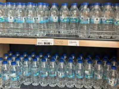 В аэропорту Газиантепа запретили продавать дешёвую воду и сэндвичи