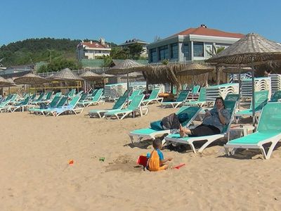 🏖️ Стали известны цены на пляжи Стамбула летом 2026 года