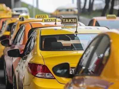 В Стамбуле хотят внедрить «сингапурскую модель» такси