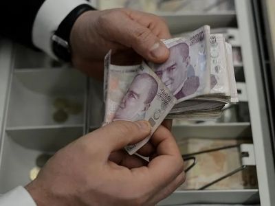 В Турции обсуждают введение региональной и отраслевой минимальной зарплаты