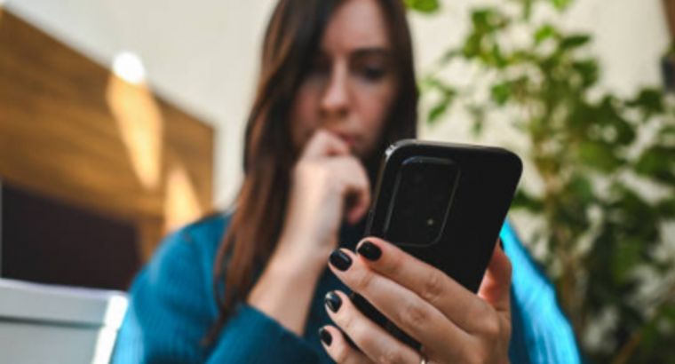За скриншот переписки в WhatsApp могут грозить проблемы