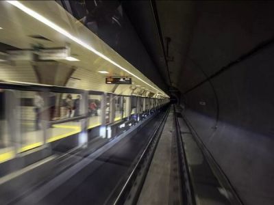 В Стамбуле продлили работу шести линий метро из-за фестиваля